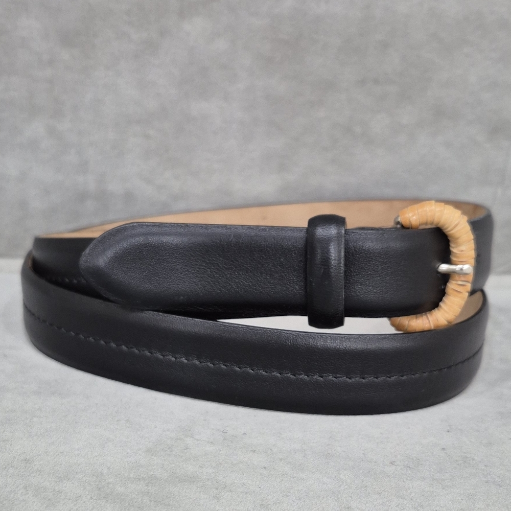 Talbots belt women's medium black leather center stitching bamboo wrapped buckle